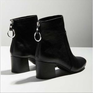 Size 10 Urban Outfitters Heeled Chunky Booty